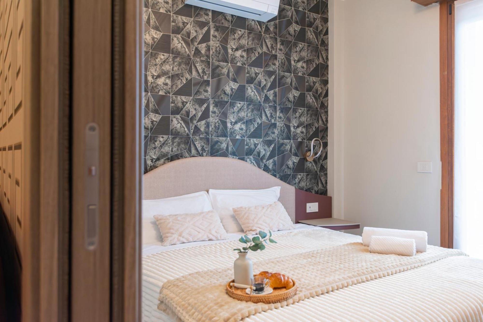 Apartment Miki - Sammartini 33 Mediolan Zewnętrze zdjęcie